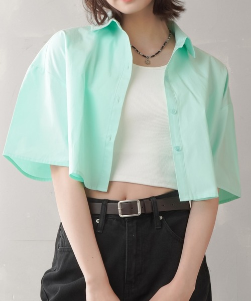 SPINNS（スピンズ）の「アソート ショート丈 半袖シャツ（シャツ/ブラウス・レディース・ホワイト/ピンク/オレンジ/ブルー/ミント/ブラック系その他/ブルー系その他/レッド系その他/チャコール・ONESIZE）」の5枚目の写真