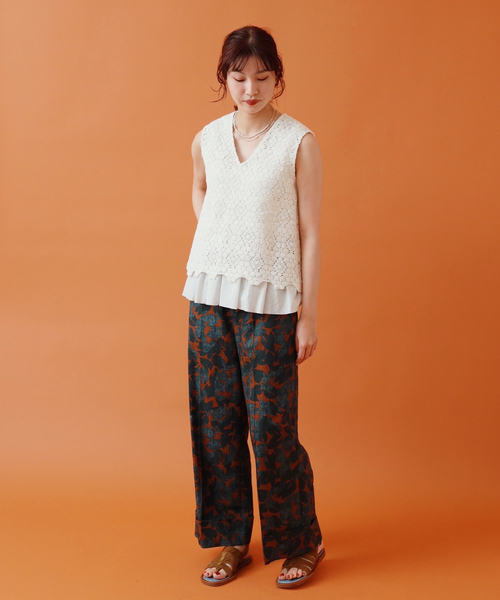 IENA(イエナ)の「maison コードレースレイヤードブラウス(シャツ/ブラウス・レディース・ホワイト・FREE)」の8枚目の写真