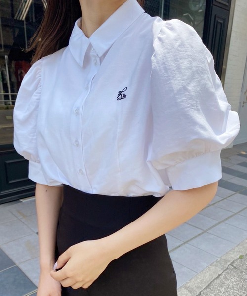 one after another NICE CLAUP（ワンアフターアナザーナイスクラップ）の「ロゴ刺繍袖ボリュームブラウス（シャツ/ブラウス・レディース・オフホワイト/ブラック/ベージュ・FREE）」の22枚目の写真