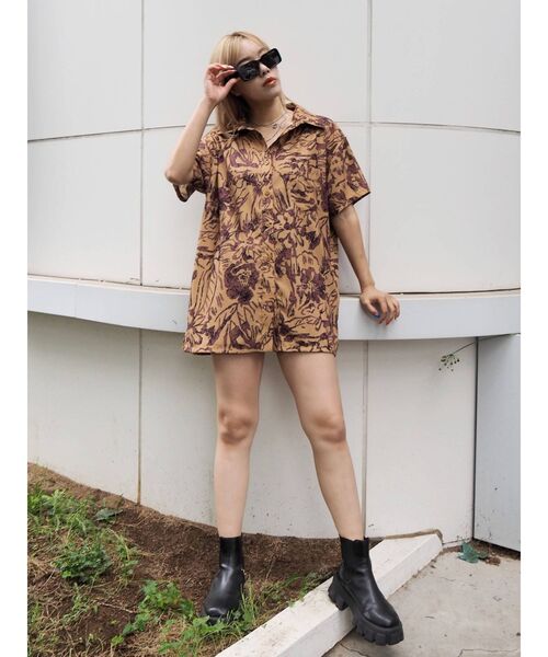 EVRIS（エヴリス）の「original flower ハーフスリーブシャツ【セットアップ着用可能】（シャツ/ブラウス・レディース・ブラック/イエロー/グリーン・FREE）」の14枚目の写真