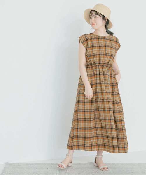 ITEMS URBANRESEARCH(アイテムズ アーバンリサーチ)の「ウエストギャザーチェックワンピース(ワンピース・レディース・オレンジ/ブラック/ネイビー・FREE)」の20枚目の写真