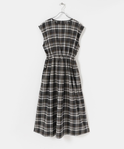 ITEMS URBANRESEARCH(アイテムズ アーバンリサーチ)の「ウエストギャザーチェックワンピース(ワンピース・レディース・オレンジ/ブラック/ネイビー・FREE)」の16枚目の写真