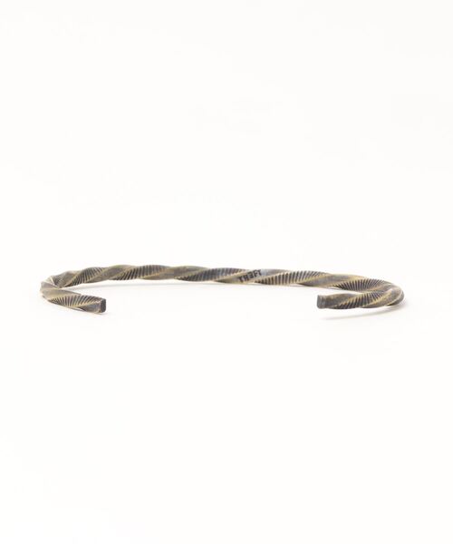THEFT（セフト）の「THEFT セフト / LINE TWIST BANGLE ラインツイストバングル ブレスレット / TBG-22-04（バングル/リストバンド・メンズ・ゴールド・FREE）」の3枚目の写真