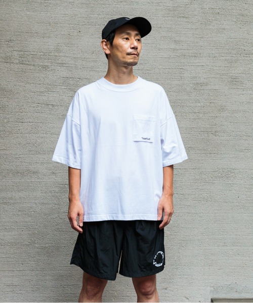 narifuri(ナリフリ)の「narifuri×洗濯ブラザーズ SHELTECH ワイドTシャツ(Tシャツ/カットソー・メンズ・ホワイト・MEDIUM/LARGE/X-LARGE)」の9枚目の写真