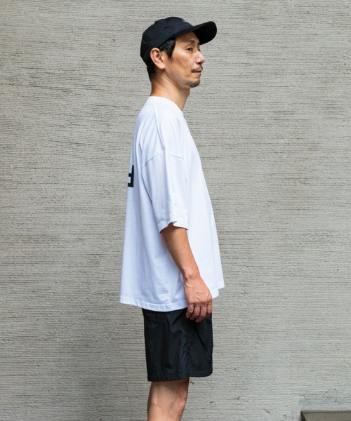 narifuri(ナリフリ)の「narifuri×洗濯ブラザーズ SHELTECH ワイドTシャツ(Tシャツ/カットソー・メンズ・ホワイト・MEDIUM/LARGE/X-LARGE)」の8枚目の写真