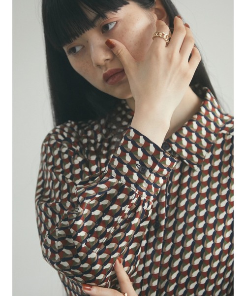 armonia（アルモニーア）の「armonia.レトロ柄リラックスワンピース（ワンピース・レディース・バーガンディー/ブラック/ネイビー・FREE）」の12枚目の写真