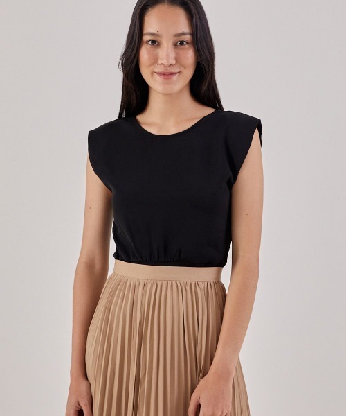 Love,Bonito(ラブボニート)の「マディソン Vバック トップス(その他トップス・レディース・ブラック/グリーン・MEDIUM/SMALL/LARGE)」の4枚目の写真