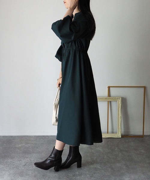 Riberry（リベリー）の「タックボリューム袖ワンピース（ワンピース・レディース・アイボリー/ブラック/グリーン・FREE）」の6枚目の写真