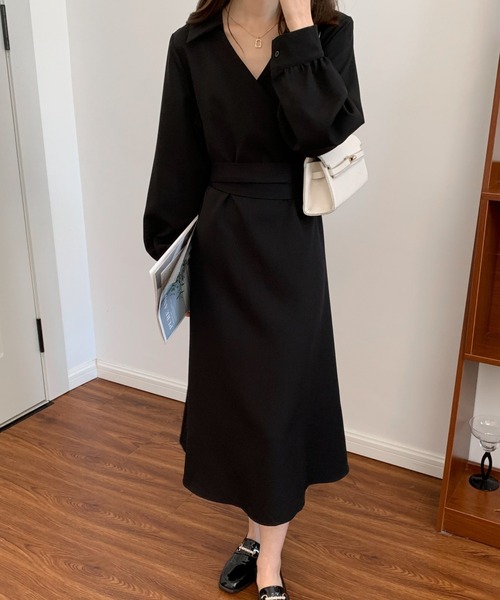 ECLIN(エクラン)の「バックリボンAラインカシュクールワンピース(ワンピース・レディース・ブラック/ベージュ/モカ・FREE)」の6枚目の写真