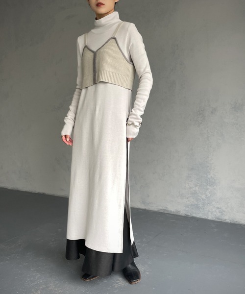 &g'aime(アンジェム)の「【&g’aime】ビスチェ付きロングニット/2piece(チュニック・レディース・グレイッシュベージュ/ブラック・FREE)」の16枚目の写真