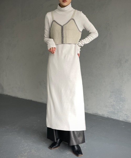 &g'aime(アンジェム)の「【&g’aime】ビスチェ付きロングニット/2piece(チュニック・レディース・グレイッシュベージュ/ブラック・FREE)」の14枚目の写真