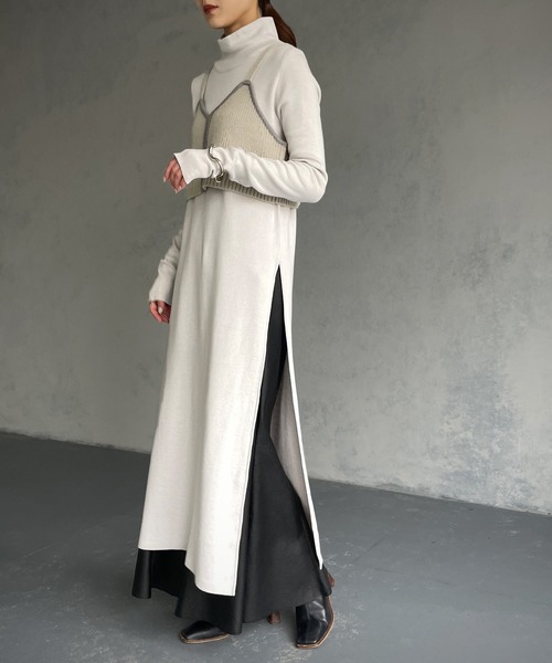 &g'aime(アンジェム)の「【&g’aime】ビスチェ付きロングニット/2piece(チュニック・レディース・グレイッシュベージュ/ブラック・FREE)」の17枚目の写真