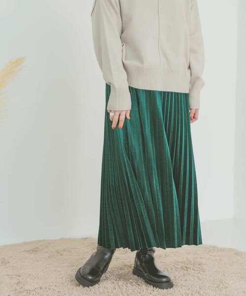 ITEMS URBANRESEARCH（アイテムズ アーバンリサーチ）の「ベロアプリーツスカート（スカート・レディース・ブラック/グリーン/ライトベージュ・FREE）」の8枚目の写真