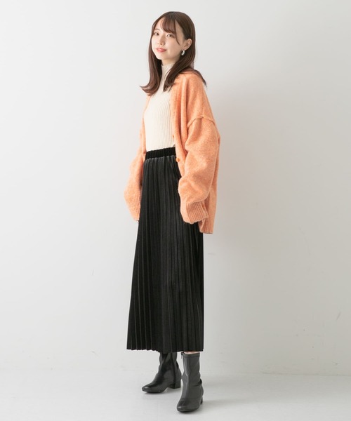 ITEMS URBANRESEARCH（アイテムズ アーバンリサーチ）の「ベロアプリーツスカート（スカート・レディース・ブラック/グリーン/ライトベージュ・FREE）」の20枚目の写真