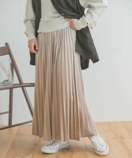 ITEMS URBANRESEARCH（アイテムズ アーバンリサーチ）の「ベロアプリーツスカート（スカート・レディース・ブラック/グリーン/ライトベージュ・FREE）」の22枚目の写真