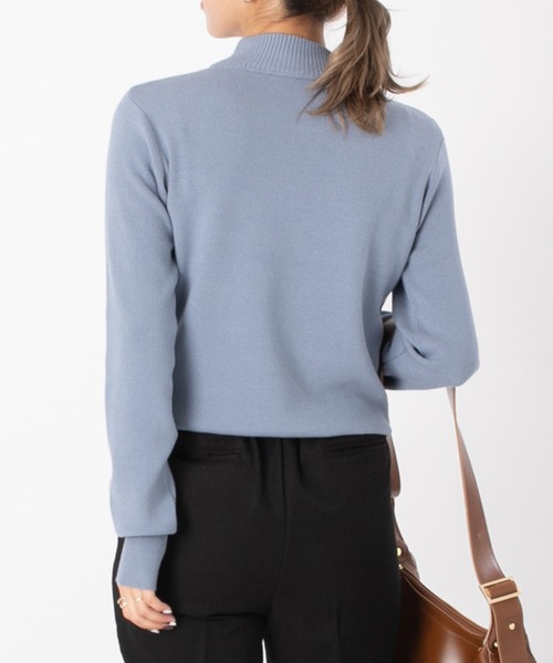 attiree（アティレー）の「【なめらかカシミヤタッチ】ハイネックニット（ニット/セーター・レディース・ブルー/グリーン/アイボリー/レッド/ブラック/グレイッシュベージュ/ボルドー/ダークブルー・MEDIUM/LARGE/SMALL）」の12枚目の写真
