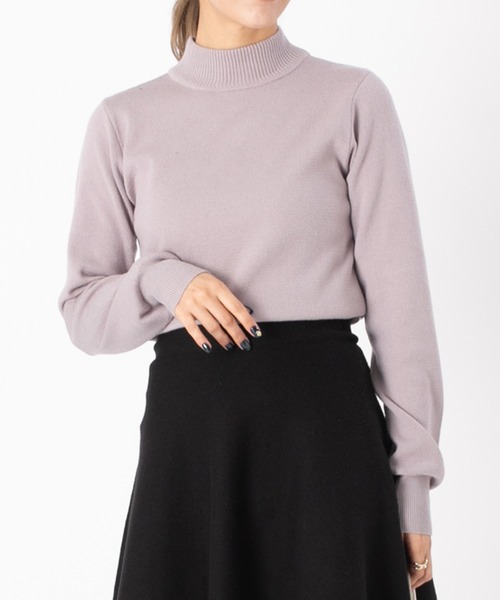 attiree（アティレー）の「【なめらかカシミヤタッチ】ハイネックニット（ニット/セーター・レディース・ブルー/グリーン/アイボリー/レッド/ブラック/グレイッシュベージュ/ボルドー/ダークブルー・MEDIUM/LARGE/SMALL）」の21枚目の写真
