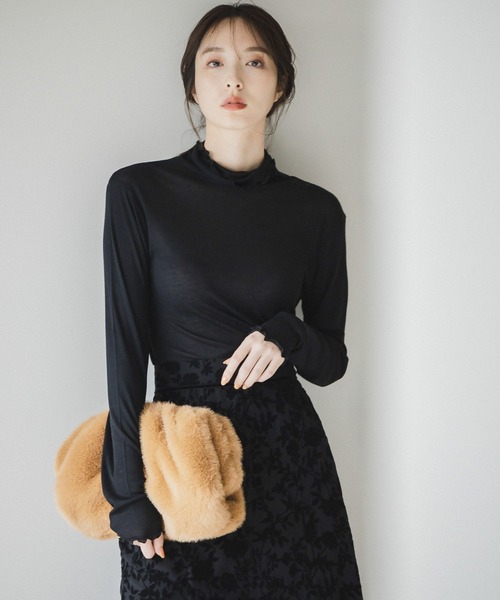 Andemiu（アンデミュウ）の「カットリブタートル180544（Tシャツ/カットソー・レディース・ブラック/グレー/オフホワイト・FREE）」の3枚目の写真