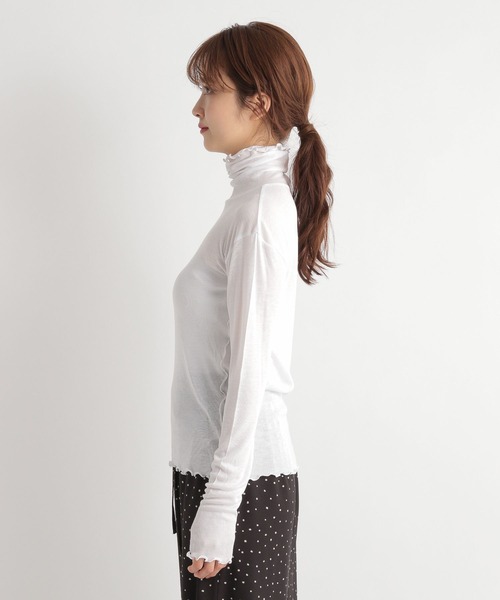 Andemiu（アンデミュウ）の「カットリブタートル180544（Tシャツ/カットソー・レディース・ブラック/グレー/オフホワイト・FREE）」の7枚目の写真