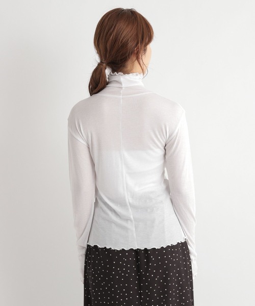 Andemiu（アンデミュウ）の「カットリブタートル180544（Tシャツ/カットソー・レディース・ブラック/グレー/オフホワイト・FREE）」の6枚目の写真