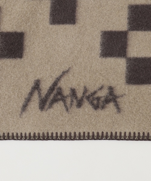 NANGA(ナンガ)の「【NANGA / ナンガ】 FOLK (CHECKERCROSS)ブランケット(ストール/ショール・メンズ・グリーン・FREE)」の12枚目の写真
