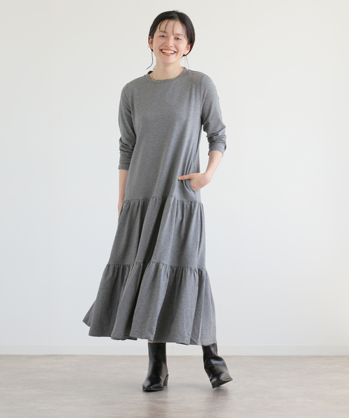 最終値下げ bubbles コケットティアードワンピース グレー s B.C STOCK（ベーセーストック）の「ジャージティアードワンピース
