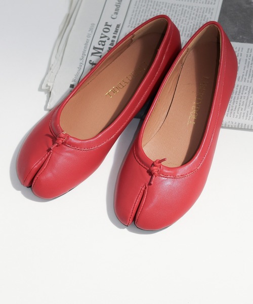 LibertyDoll（リバティードール）の「足袋パンプス（パンプス・レディース・グリーン/ブラック/キャメル/ブラック系その他/グレイッシュベージュ/ブラウン/シルバー/ブラック系その他2/ライトグリーン/アイボリー/ライトブルー/ベージュ/ダークブラウン/ホワイト/レッド/ゴールド・3L/S/LL/L/M/4L）」の15枚目の写真