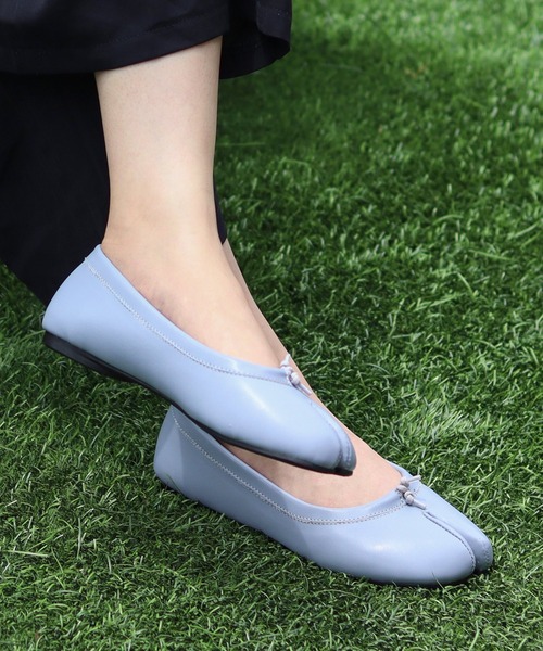 LibertyDoll（リバティードール）の「足袋パンプス（パンプス・レディース・グリーン/ブラック/キャメル/ブラック系その他/グレイッシュベージュ/ブラウン/シルバー/ブラック系その他2/ライトグリーン/アイボリー/ライトブルー/ベージュ/ダークブラウン/ホワイト/レッド/ゴールド・3L/S/LL/L/M/4L）」の13枚目の写真