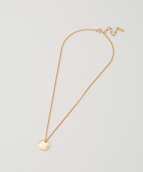 ROPE'（ロペ）の「【雑誌掲載】メダルトップショートネックレス（ネックレス・レディース・ゴールド・FREE）」の2枚目の写真