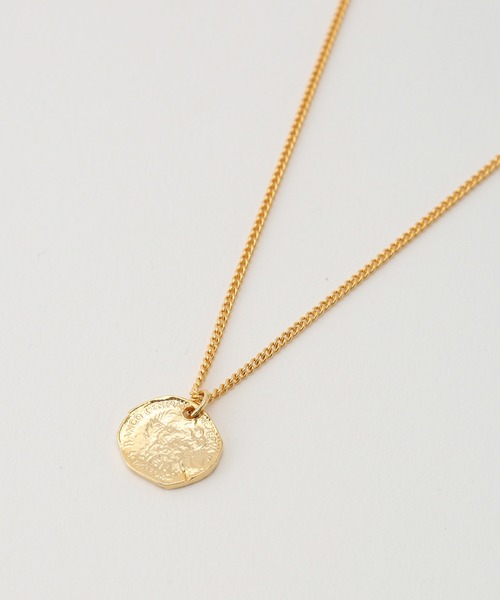 ROPE'（ロペ）の「【雑誌掲載】メダルトップショートネックレス（ネックレス・レディース・ゴールド・FREE）」の3枚目の写真