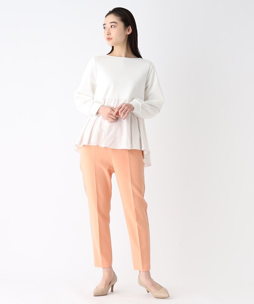 OPAQUE.CLIP（オペークドットクリップ）の「◆ドッキングペプラム カットソー（Tシャツ/カットソー・レディース・オフホワイト/ブラック/ライトベージュ・38/40/42）」の7枚目の写真