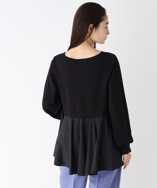 OPAQUE.CLIP（オペークドットクリップ）の「◆ドッキングペプラム カットソー（Tシャツ/カットソー・レディース・オフホワイト/ブラック/ライトベージュ・38/40/42）」の14枚目の写真