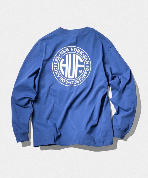 HUF（ハフ）の「REGIONAL LS TEE / HUF ロングスリーブTシャツ（Tシャツ/カットソー・メンズ・ホワイト/アッシュグレー/ブラック/ブルー系その他・SMALL/MEDIUM/LARGE/X-LARGE/XX-LARGE/X-SMALL）」の4枚目の写真