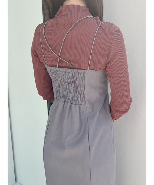MERCURYDUO(マーキュリーデュオ)の「シアーニットセットキャミワンピース(ワンピース・レディース・ベージュ/グレー・SMALL/MEDIUM)」の11枚目の写真