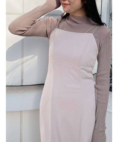 MERCURYDUO(マーキュリーデュオ)の「シアーニットセットキャミワンピース(ワンピース・レディース・ベージュ/グレー・SMALL/MEDIUM)」の9枚目の写真