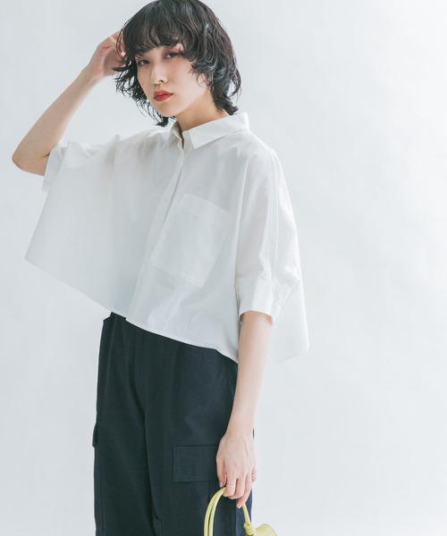 KBF(ケイビーエフ)の「クロップドWIDEシャツ(シャツ/ブラウス・レディース・ブラック/オフホワイト/ラベンダー/イエロー系その他・ONE)」の18枚目の写真