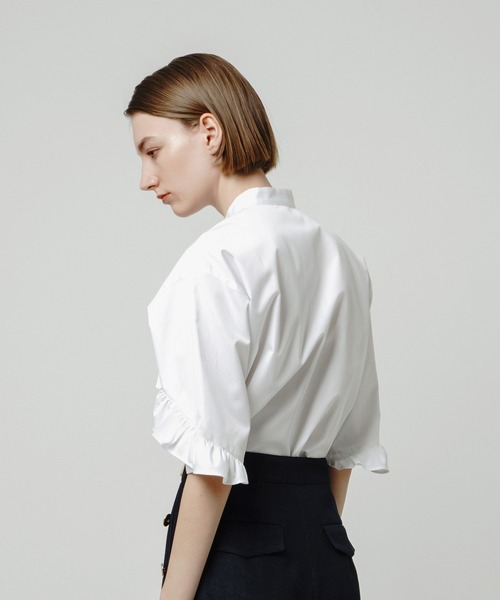 allureville（アルアバイル）の「ブロード切替フリルブラウス