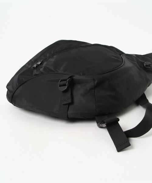 【セール】2way スリングバッグ（ボディバッグ/ウエストポーチ）｜VitaFelice（ヴィータフェリーチェ）