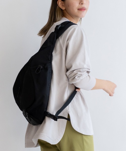 【セール】2way スリングバッグ（ボディバッグ/ウエストポーチ）｜VitaFelice（ヴィータフェリーチェ）