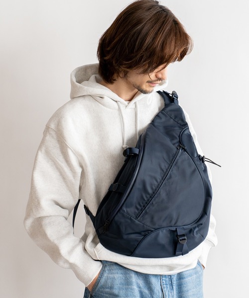 【セール】2way スリングバッグ（ボディバッグ/ウエストポーチ）｜VitaFelice（ヴィータフェリーチェ）