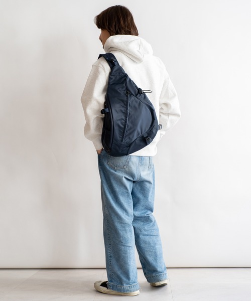 【セール】2way スリングバッグ（ボディバッグ/ウエストポーチ）｜VitaFelice（ヴィータフェリーチェ）