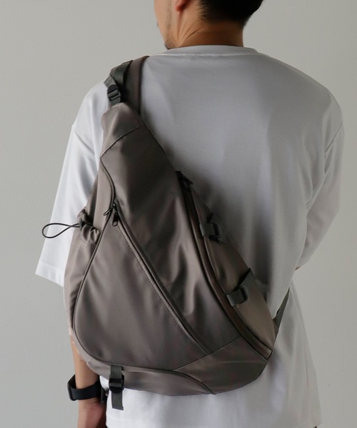 【セール】2way スリングバッグ（ボディバッグ/ウエストポーチ）｜VitaFelice（ヴィータフェリーチェ）