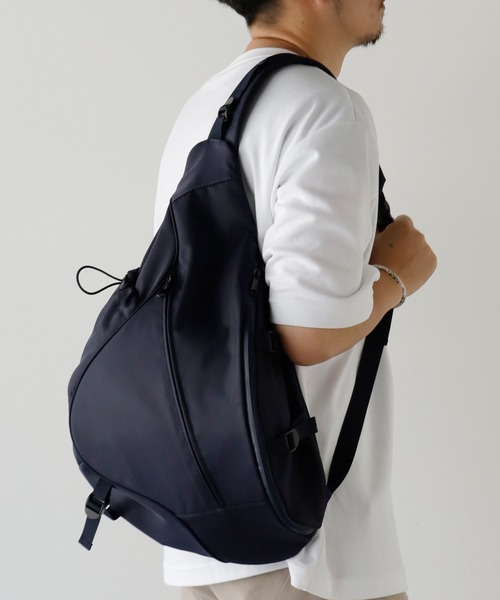 【セール】2way スリングバッグ（ボディバッグ/ウエストポーチ）｜VitaFelice（ヴィータフェリーチェ）