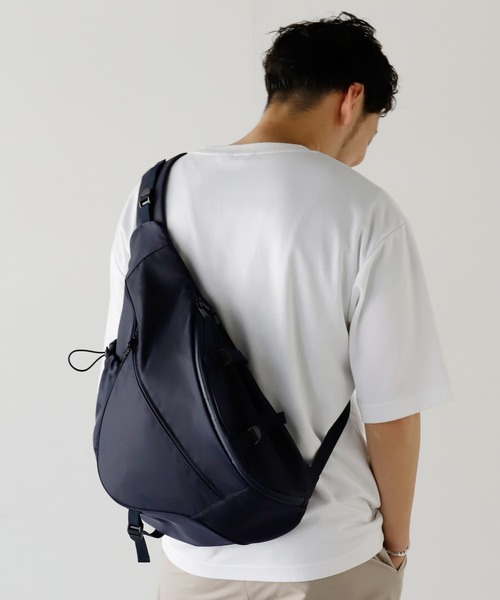 【セール】2way スリングバッグ（ボディバッグ/ウエストポーチ）｜VitaFelice（ヴィータフェリーチェ）