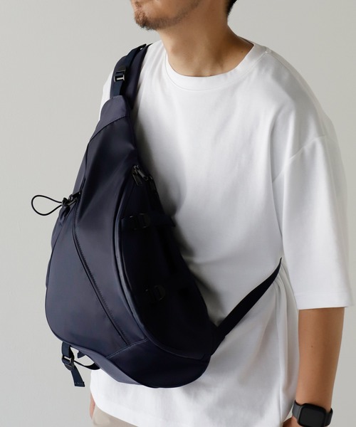 【セール】2way スリングバッグ（ボディバッグ/ウエストポーチ）｜VitaFelice（ヴィータフェリーチェ）