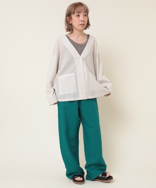 RNA-N（アールエヌエーエヌ）の「M2043 カットソースリーブシャツカーデ（カーディガン/ボレロ・レディース・ライトグレー/ブラック/ブルー・MEDIUM）」の9枚目の写真