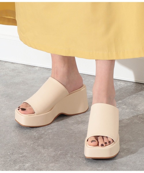 Settimissimo（セッティミッシモ）の「プラットフォームスクエアーサンダル（サンダル・レディース・アイボリー/ベージュ/ブラック・S/M/L）」の6枚目の写真