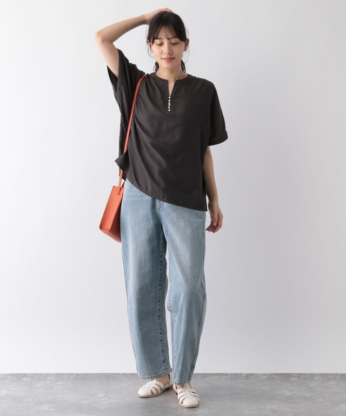 GLOBAL WORK（グローバルワーク）の「防シワサラサラパールブラウス/177499（シャツ/ブラウス・レディース・グレイッシュベージュ/グリーン系その他/スミクロ・FREE）」の6枚目の写真