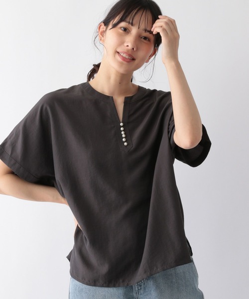 GLOBAL WORK（グローバルワーク）の「防シワサラサラパールブラウス/177499（シャツ/ブラウス・レディース・グレイッシュベージュ/グリーン系その他/スミクロ・FREE）」の9枚目の写真