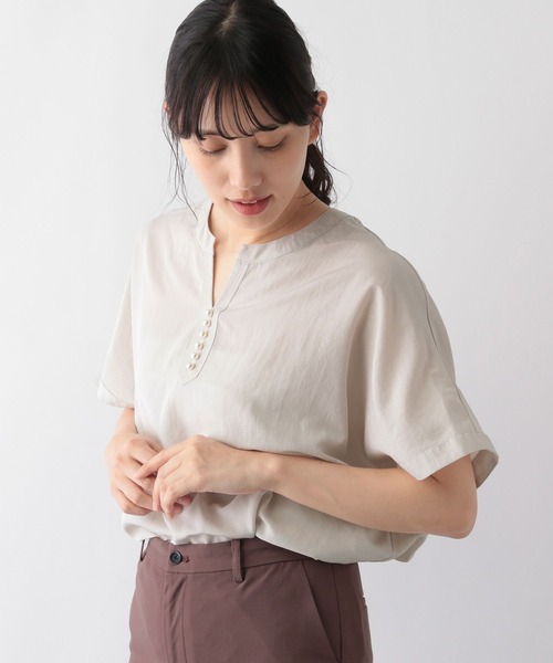 GLOBAL WORK（グローバルワーク）の「防シワサラサラパールブラウス/177499（シャツ/ブラウス・レディース・グレイッシュベージュ/グリーン系その他/スミクロ・FREE）」の15枚目の写真